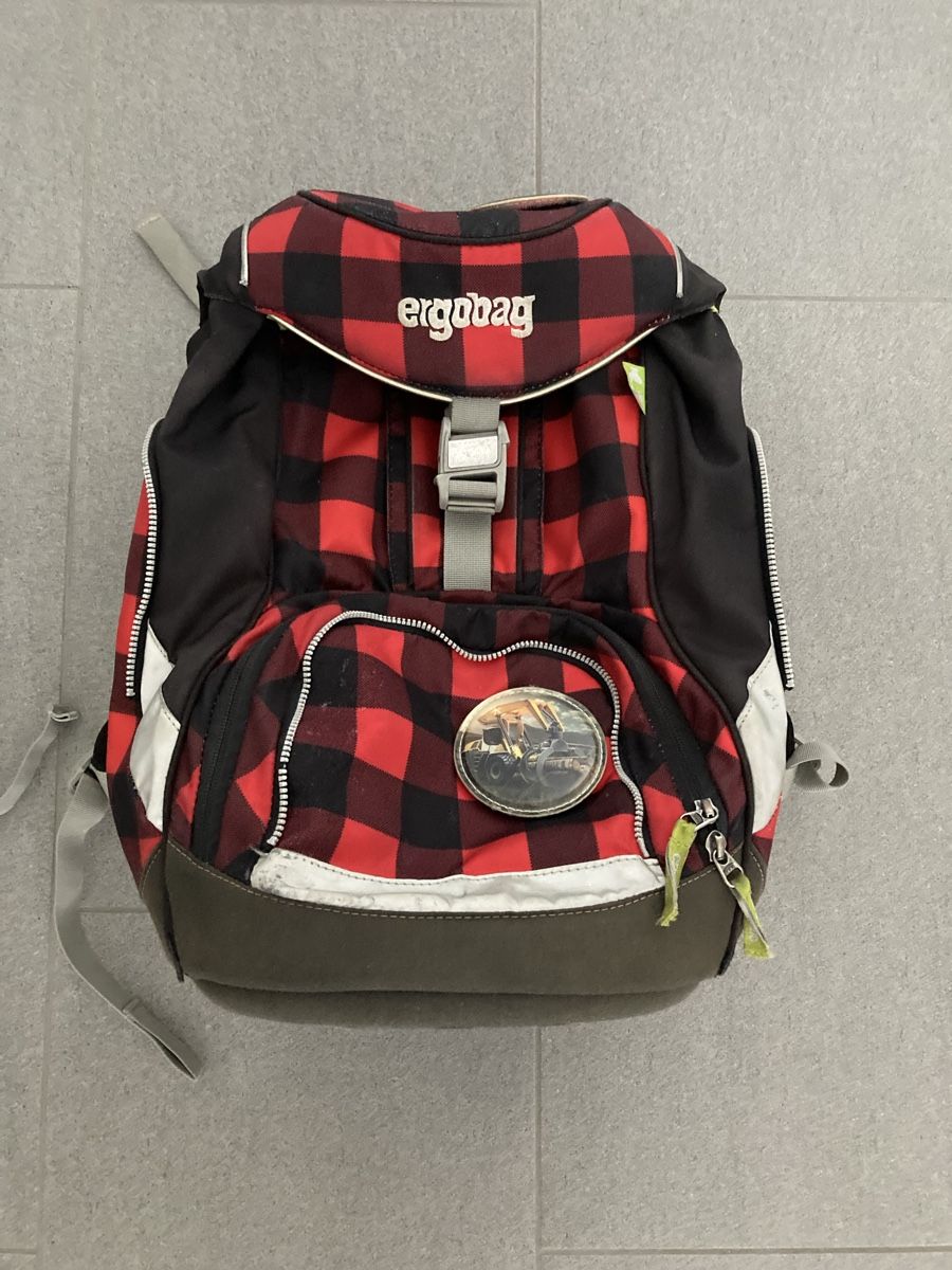 Ergobag Sacs & sacs à dos: Ergobag Schulrucksack und Turnsack mit 4 Kletties – D'occasion à Wynigen par Mandale 6