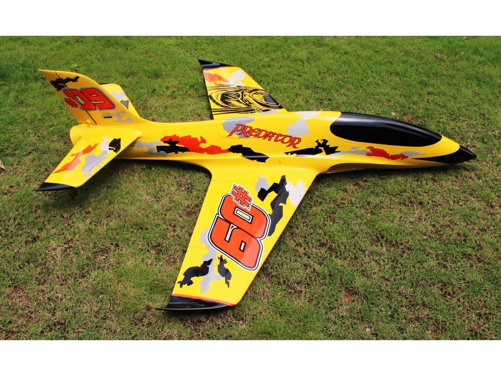 Modellismo RC: Full-Composite Predator 2.7m - Turbine Ready Jet, Spw 2375mm – Nuovo e nell'imballaggio originale da Entlebuch venduto da Hebu