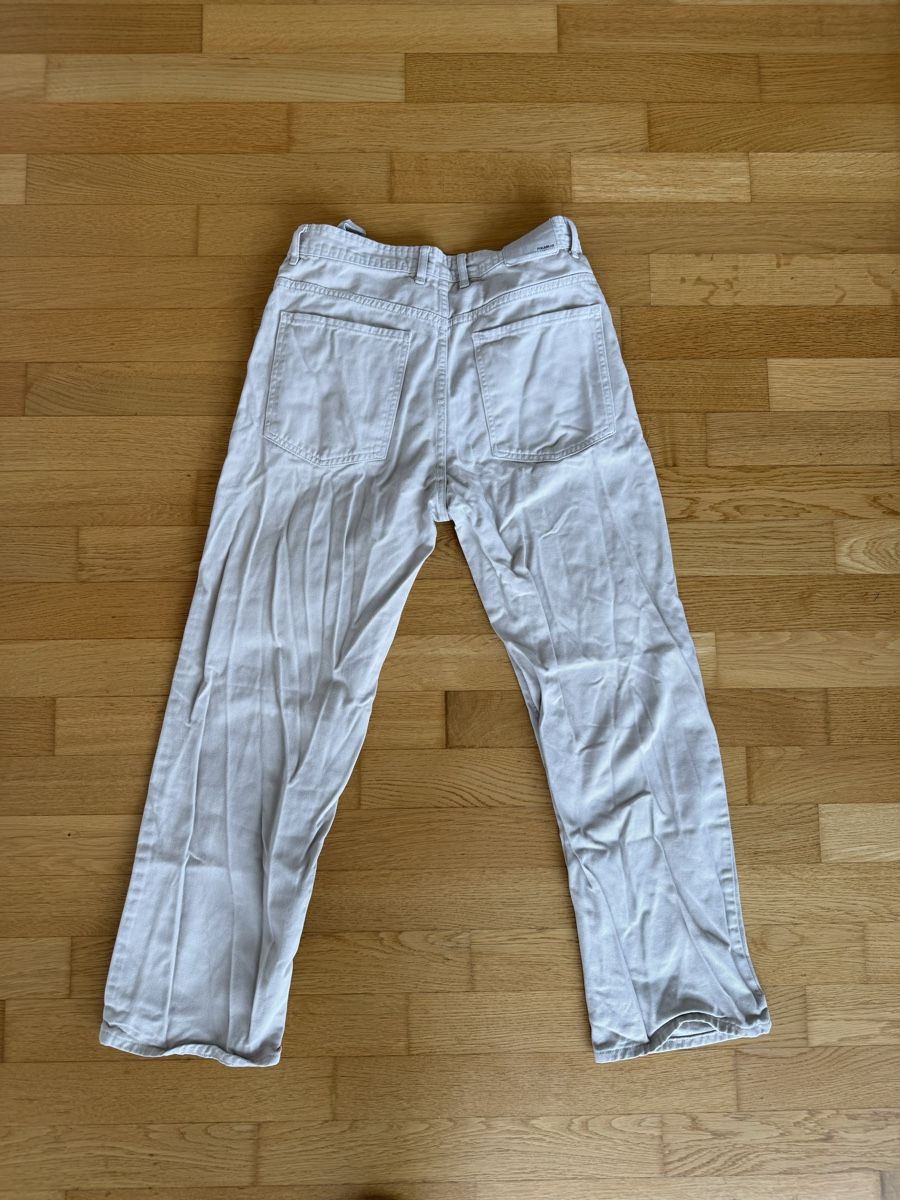 Pull&Bear Jeans: Jeans Hose Pull&Bear Eur 42 Farbe Beige – Usato da Urtenen-Schönbühl venduto da gab_h8nb 1