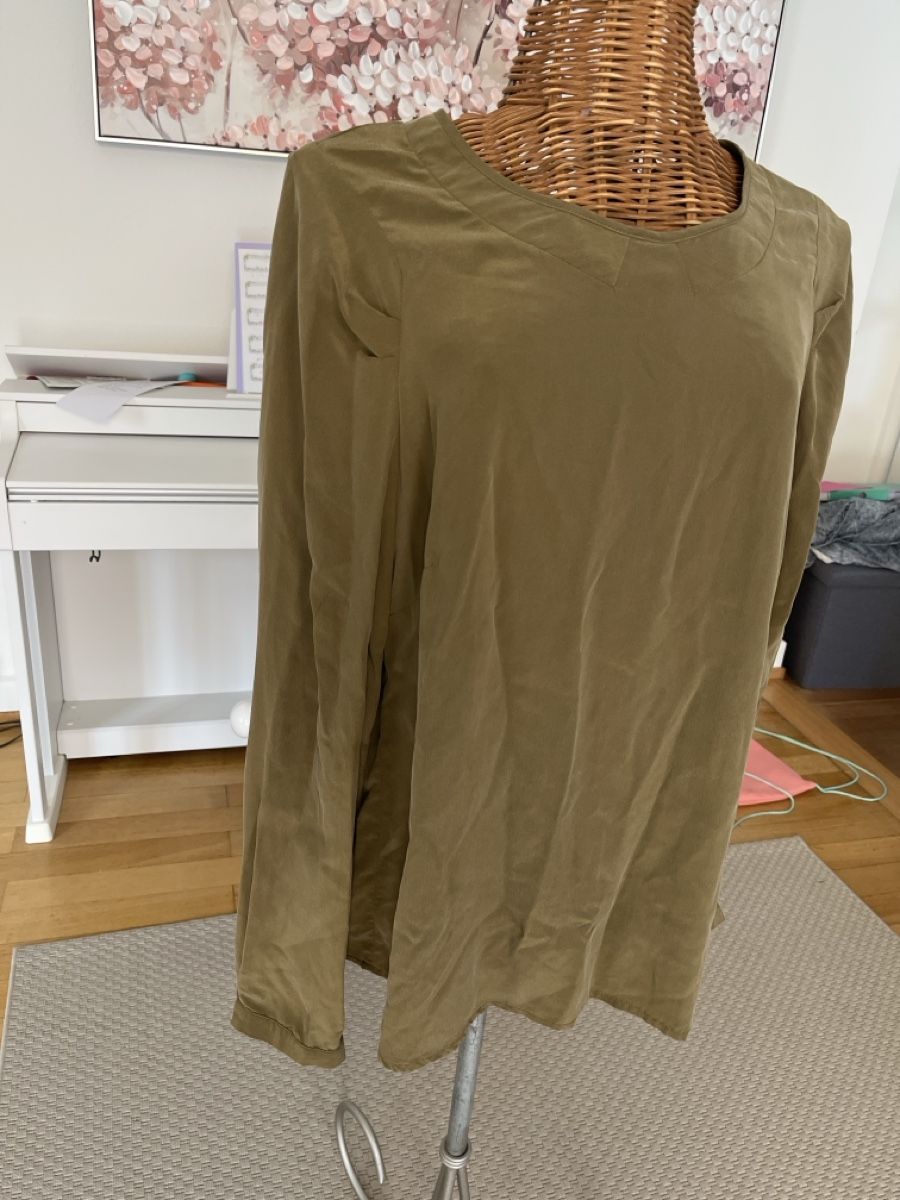 Cyrillus Camicette: Seidenbluse, Cyrillus, Khaki, 40/42 – Usato da Solothurn venduto da Bobesch08 2