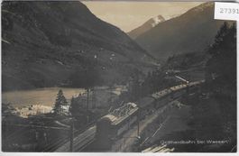 Gotthardbahn bei Wassen mit Zug