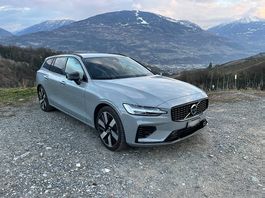 Volvo V60 Plug-in Hybrid - Dark Edition