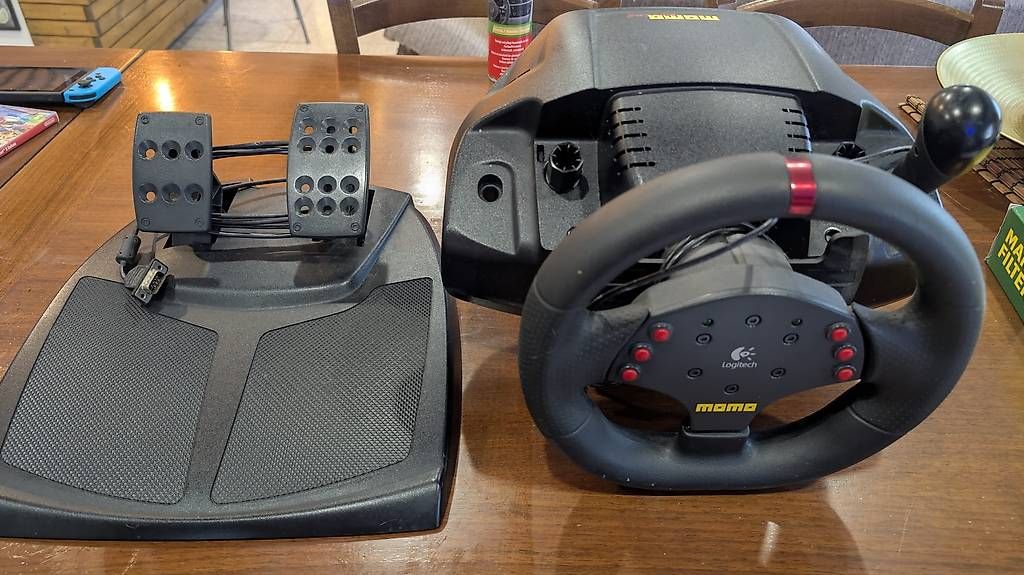 Logitech Controller: Logitech MOMO Racing Force Feedback – Usato da Roveredo GR venduto da 3D_ZAGA