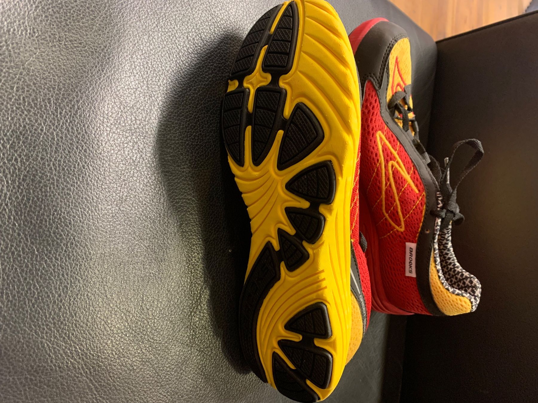 Brooks Scarpe da uomo: Laufschuhe von Brooks Gr. 37,5 – Nuovo e nell'imballaggio originale da Widen venduto da chilli2hot 1
