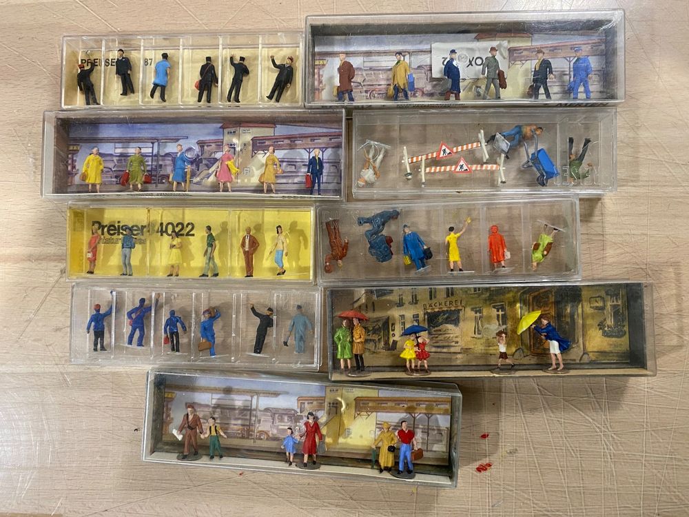 Diverse Figuren Ho (Gebraucht) in Dübendorf für CHF 51 – mit Lieferung ...