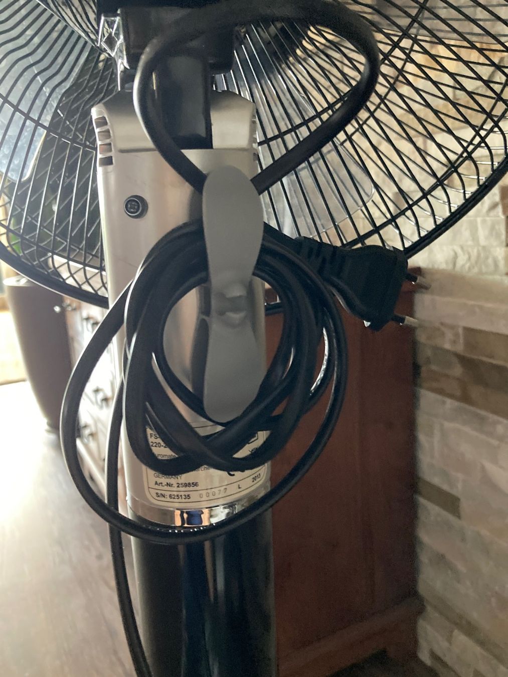 Ventilatori: Ventilator - Standventilator schwarz, Top Zustand! – Nuovo (secondo la descrizione) da Volketswil venduto da Aphro99 5