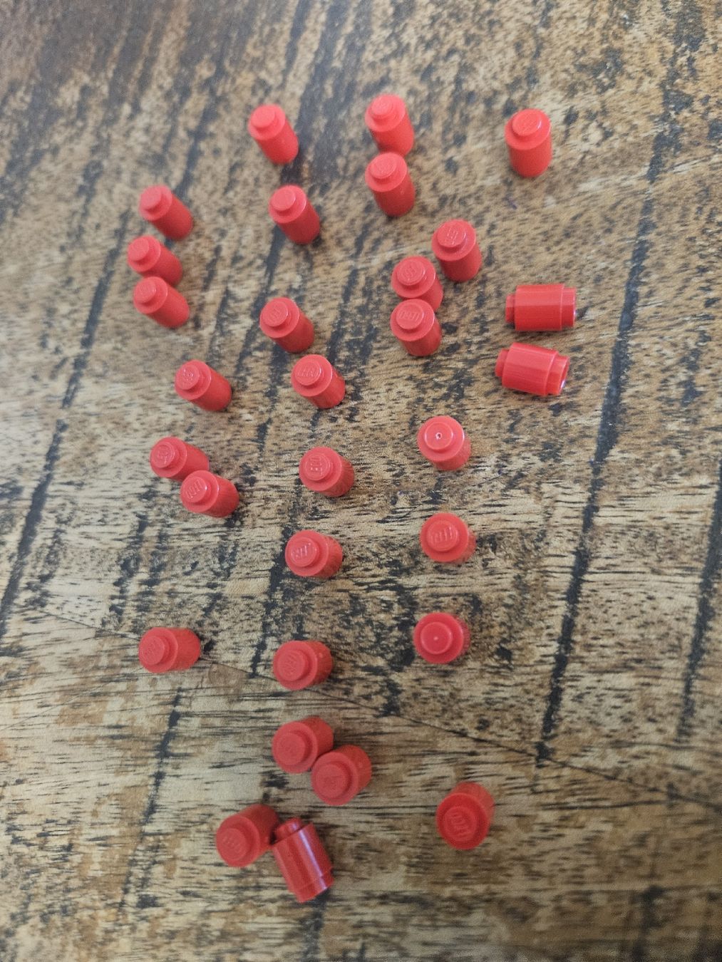 Lego Baukästen: lego 3062a lot de 30 pièces Red Brick, Round 1 x 1 - Solid – Gebraucht aus Confignon von Ecrofigs 1