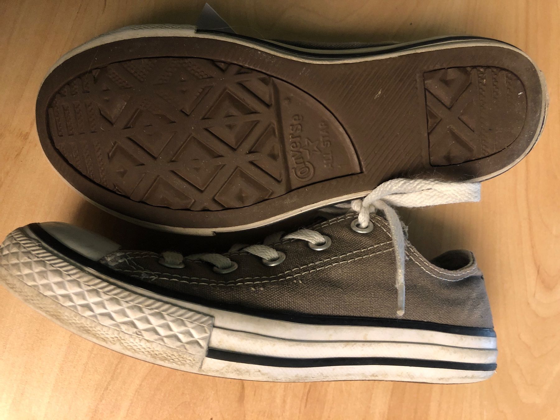 Converse Scarpe per ragazzi: Converse Turnschuhe Gr.32 – Usato da Obergerlafingen venduto da cabo4 2