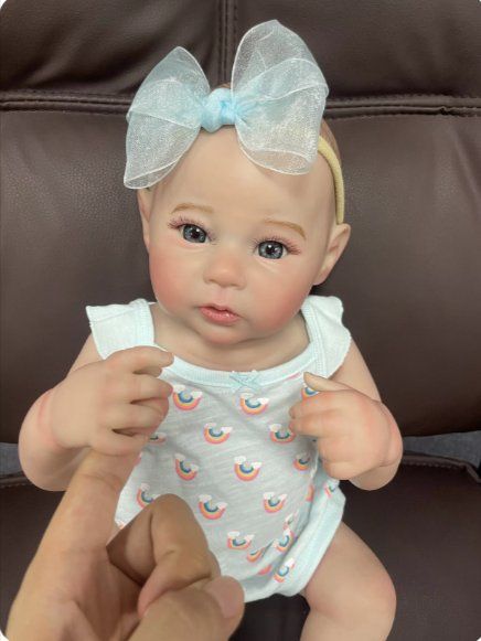 Puppen: Reborn Baby Puppe, 46cm mit Schnuller – Neu und originalverpackt aus Amriswil von Ravinvida 1