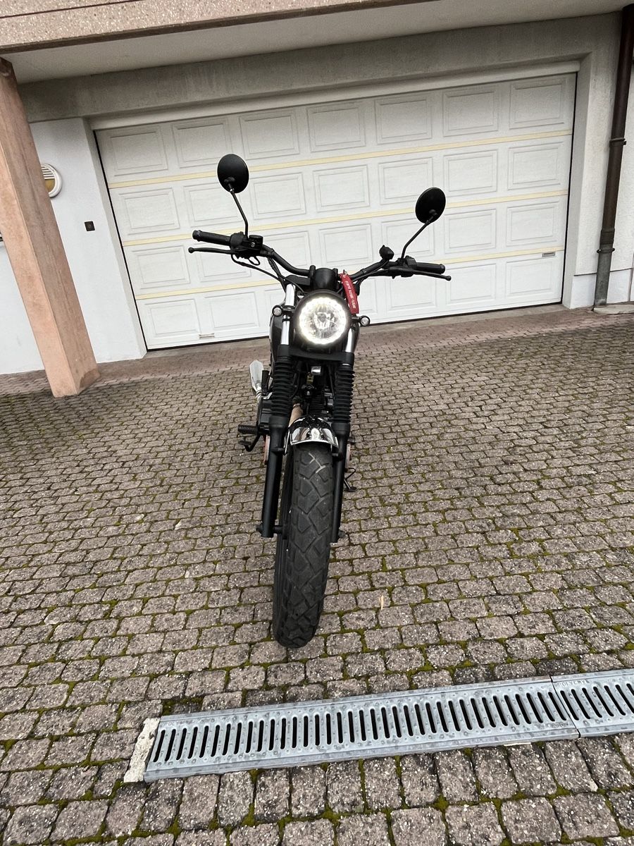 Brixton Motorcycles Strada: Brixton BX 125 – Usato da Buochs venduto da jus_2dqf 1