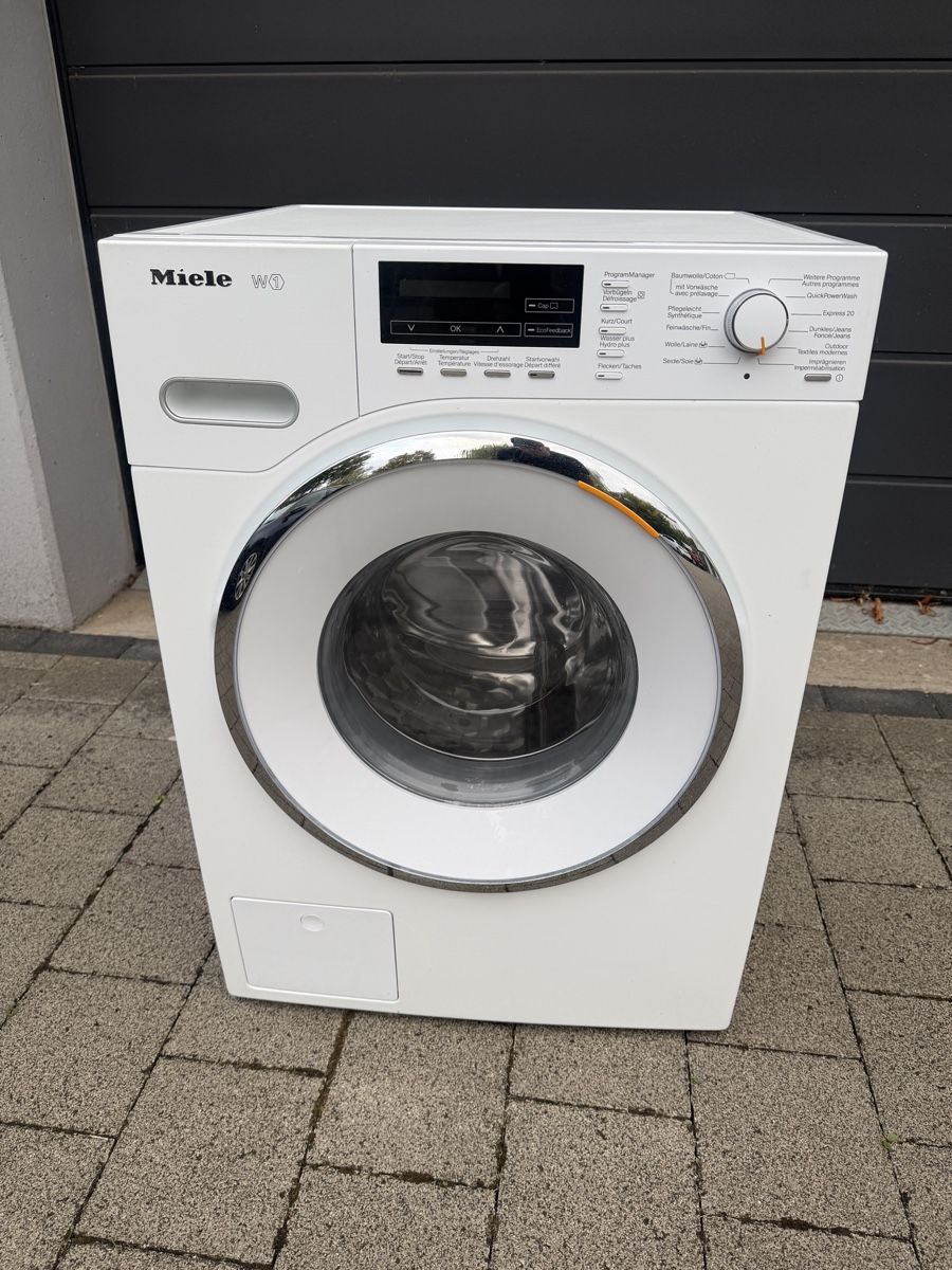 Miele Lavatrici: Miele W1 Waschmaschine 2.0 – Usato da Arlesheim venduto da VD.HG
