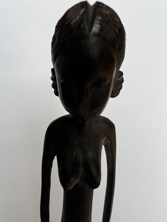 Skulpturen & Statuen: Afrikanische Holzfigur ca. 48 cm alt Handarbeit Unikat – Gebraucht aus Oberhofen Thun'see von SwissTreasure 1