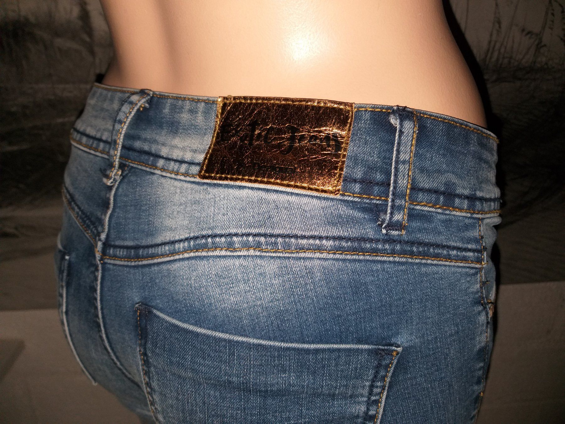Desigual Jeans: DESIGUAL Exotic Jeans taille / Grosse 24 – Usato da Cossonay-ville venduto da Super-Price-Quality 7