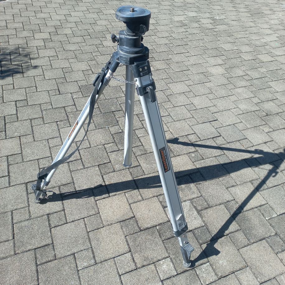 Laserliner Misurare: Laserliner Kurbelstativ P 260 cm – Usato da Jonen venduto da bue_b7z7