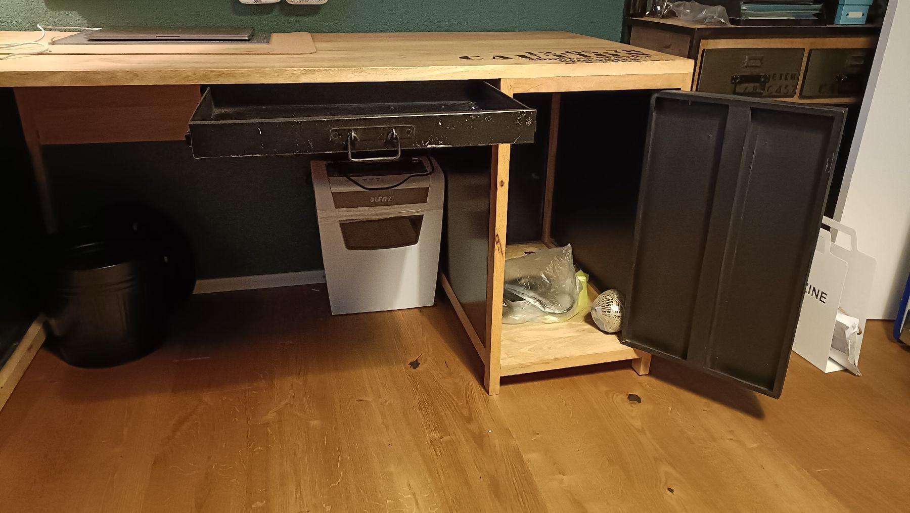 Maisons du monde Bureaux: Schreibtisch Industrial design – D'occasion à Thörigen par Chjoscht 2