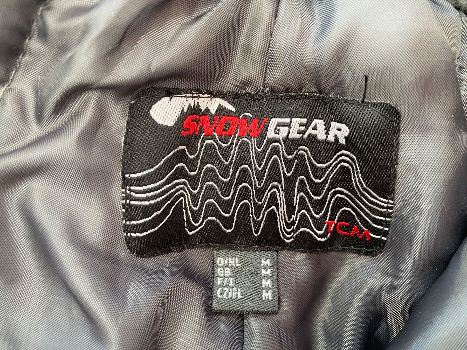 Hosen: Ski-/Snowboard Hose mit Recco Reflector Gr.M – Gebraucht aus Madetswil von Belka19 2