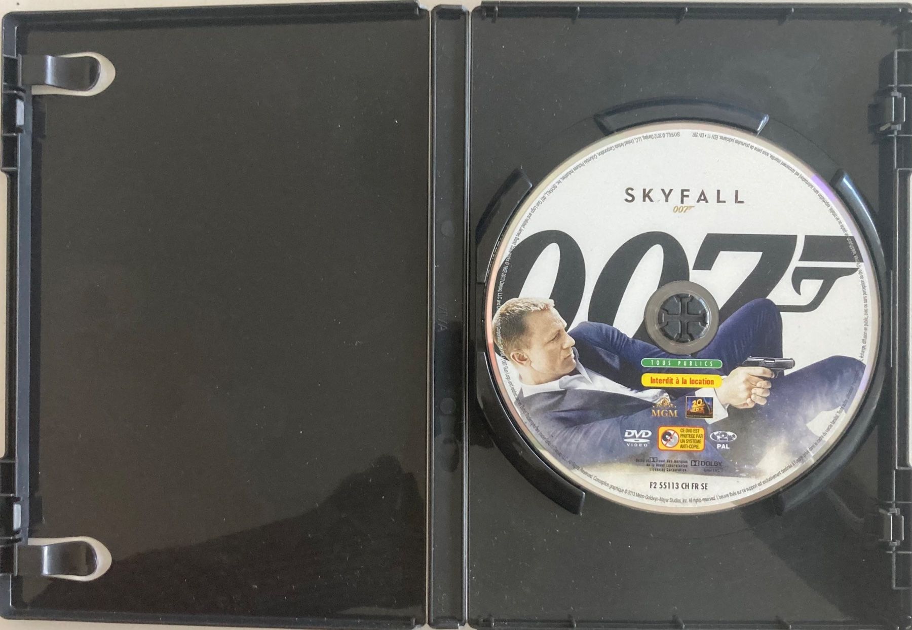Tous les DVDs: DANIEL CRAIG - 007 (SKYFALL) – D'occasion à Poliez-Pittet par Newtown-Records 2