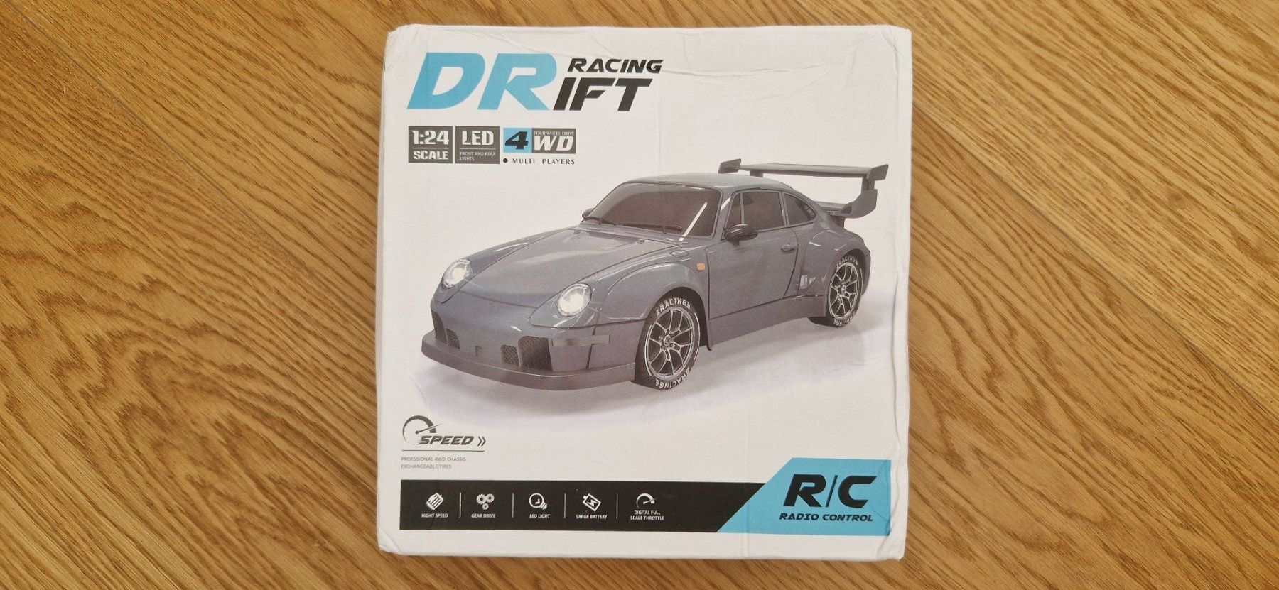 RC Modellbau: Ferngesteuertes Drift-Auto 4WD – Neu (gemäss Beschreibung) aus Büron von bio_z8xw