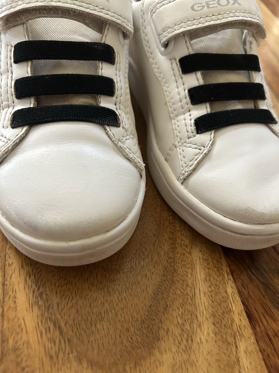 Geox Scarpe per ragazze: Baskets GEOX blanches enfant taille 27 avec pois – Usato da Nyon venduto da adelaidem 4
