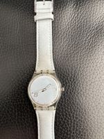 Swatch Armbanduhr hellblau mit Lederband