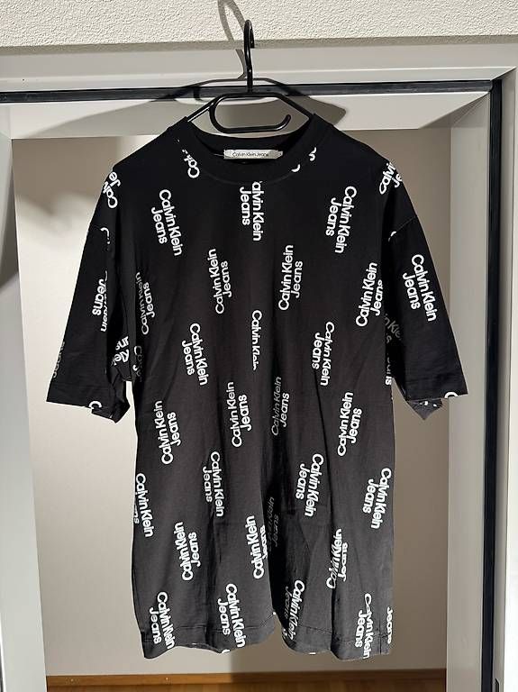 T-shirt: Premium T-Shirts - Grösse L – Usato da Zürich venduto da StereoMinus