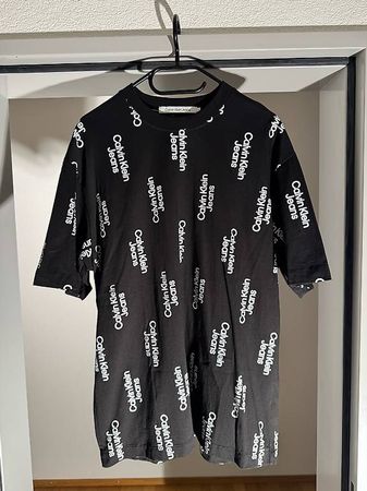 Premium T-Shirts - Grösse L
