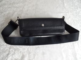 Orig. "" BURBERRY "" Echtleder Umhängetasche
