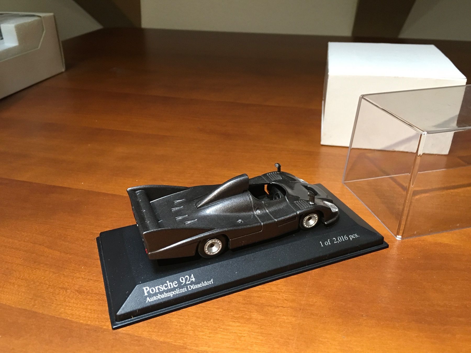 Porsche Modellini d'auto: Porsche 936 Street 1/43 – Nuovo (secondo la descrizione) da Wohlen AG venduto da PrivatSammlung 2