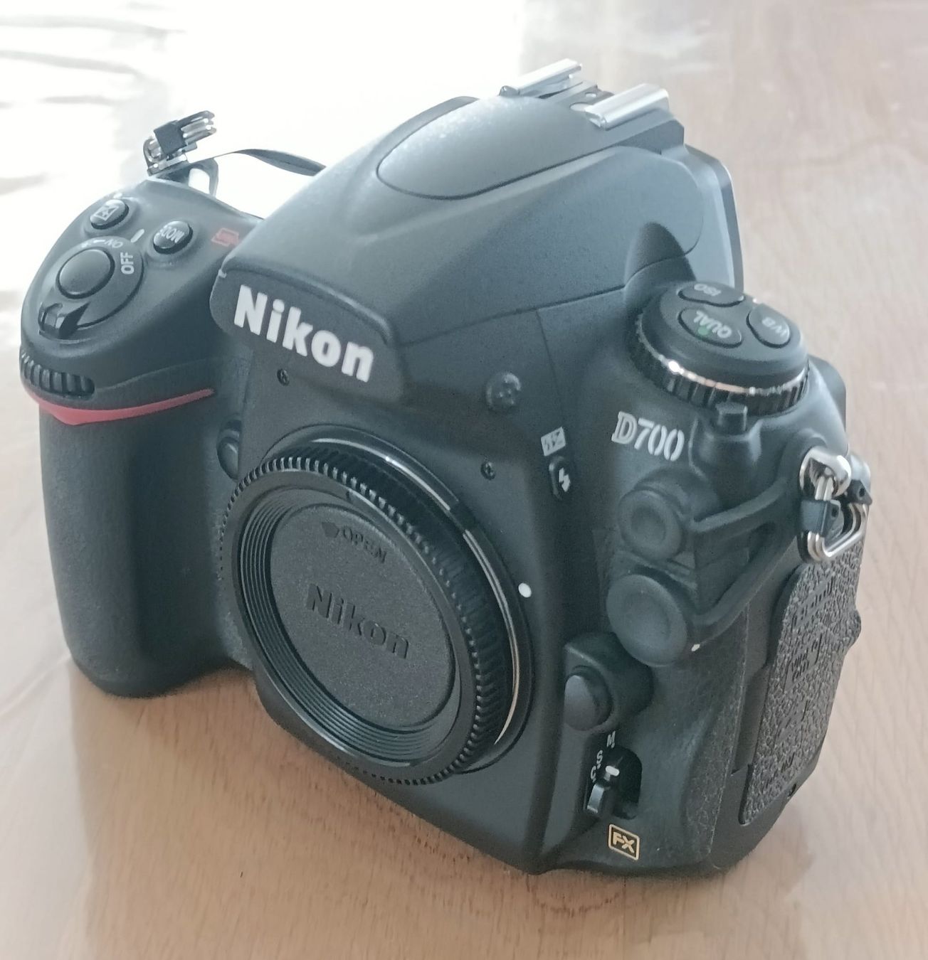 Nikon Appareil photo: Equipement full frame Nikon D700 – D'occasion à Plasselb par ralf57 4