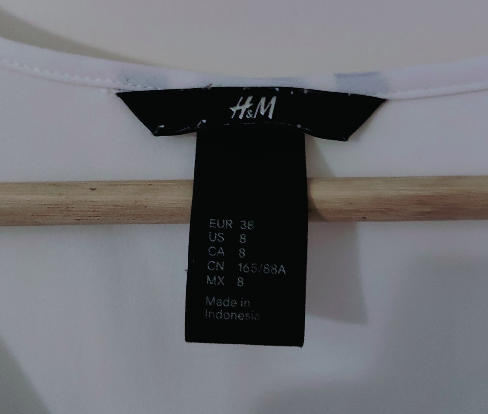 H&M Camicette: H&M Chiffonbluse, Weiß, Gr. 38, Elegant & Luftig – Usato da Zürich venduto da tweetys78 1