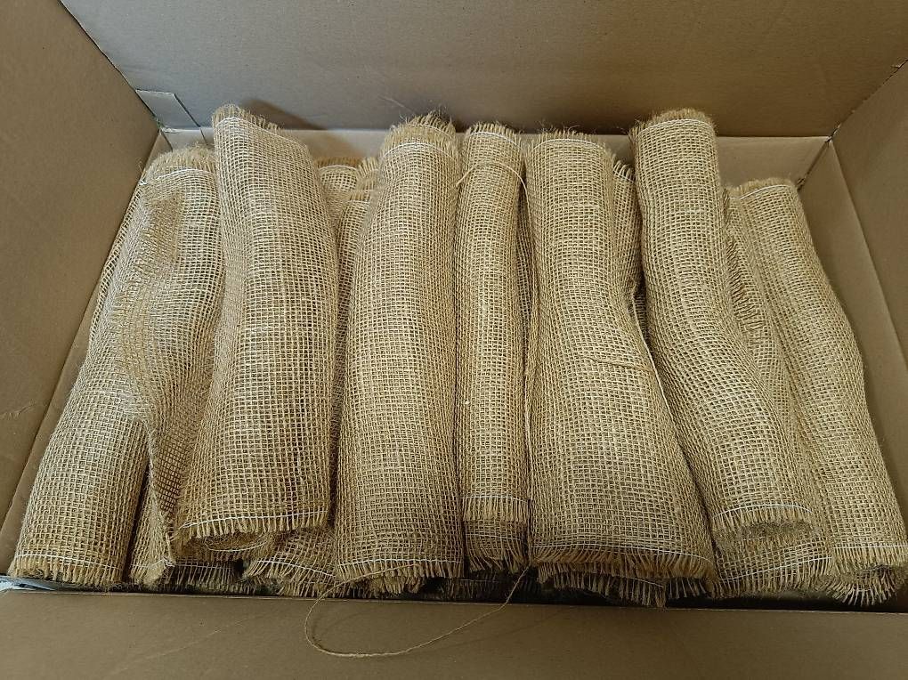 Tutte le decorazioni: Tischläufer Jute und Spitze – Usato da Kandersteg venduto da Anna0151 4