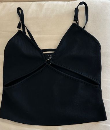Schöne schwarze Top OXXO große L