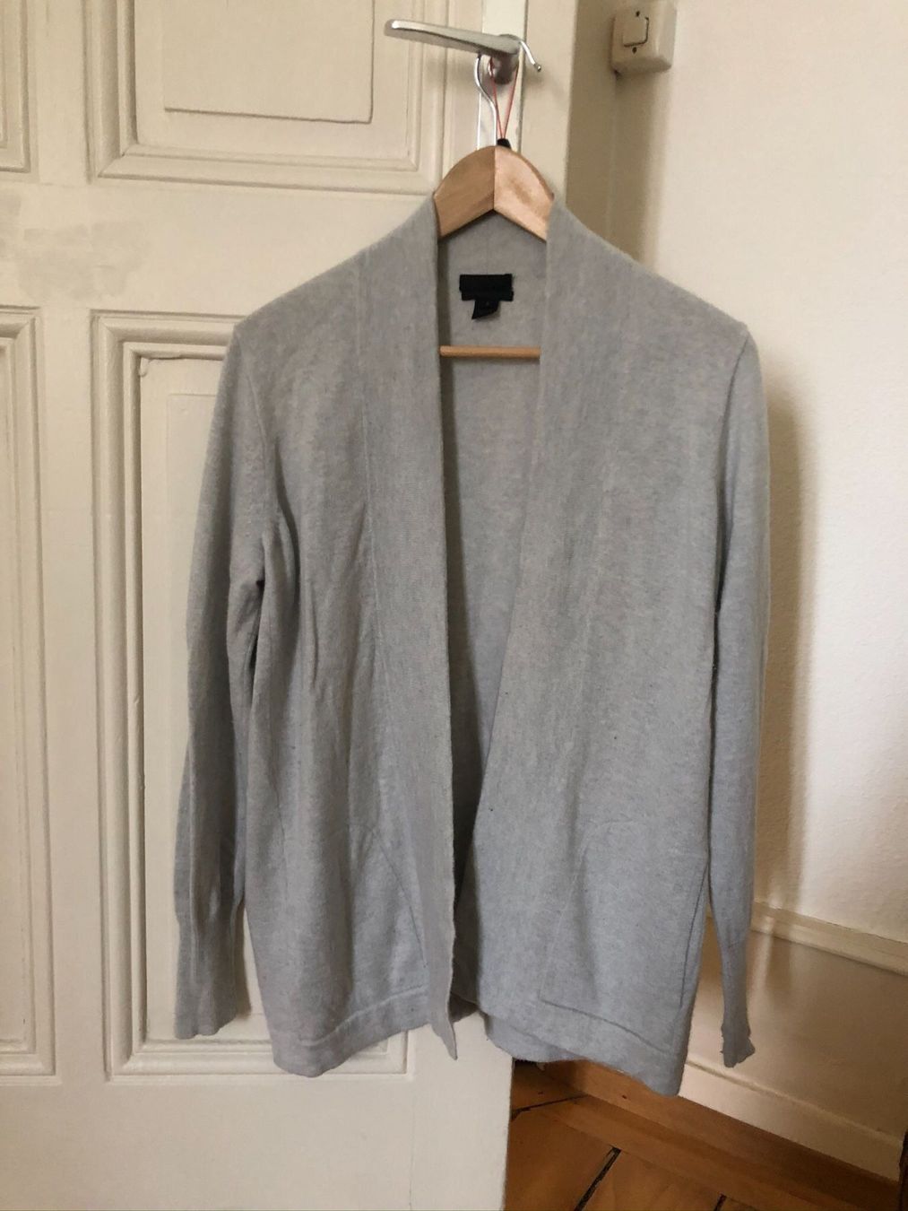 J.Crew Maglioni & Felpe: Veste Cashmere C.CREW – Usato da Zürich venduto da Chanelle07
