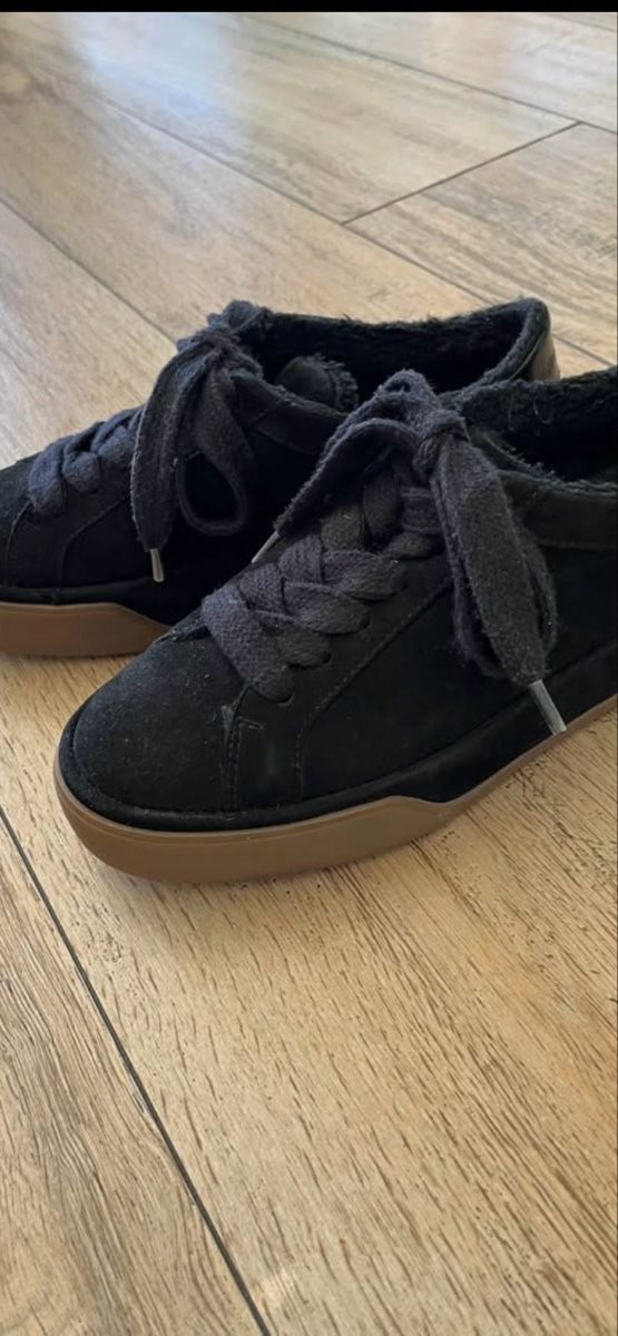 Hogan Scarpe da donna:  Baskets fourrées Hogan  – Nuovo (secondo la descrizione) da Geneve venduto da orange1957 1