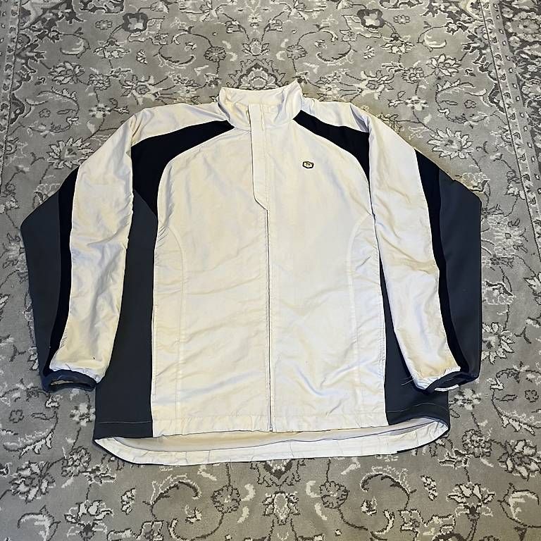 Giacche: Nike TN Trackjacke – Usato da Hettiswil venduto da mat_8jyn