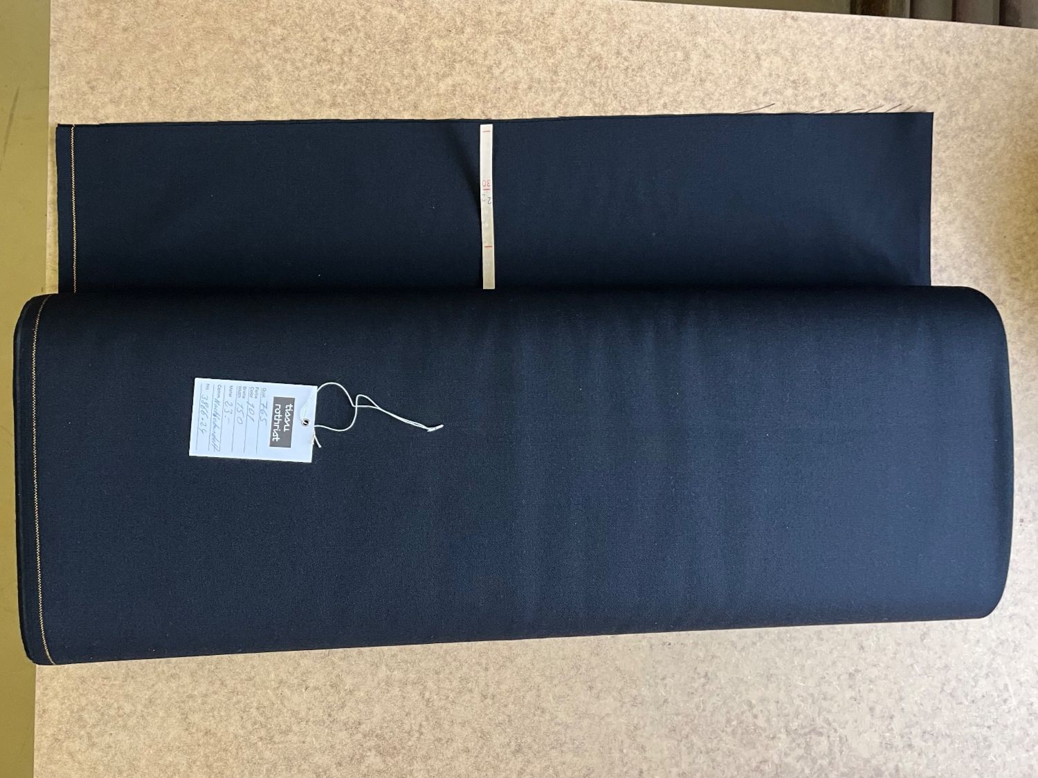 Tessuti: Stoff, Meterware, Textil, Mischgewebe, 10kg – Usato da Netstal venduto da spaltflo01