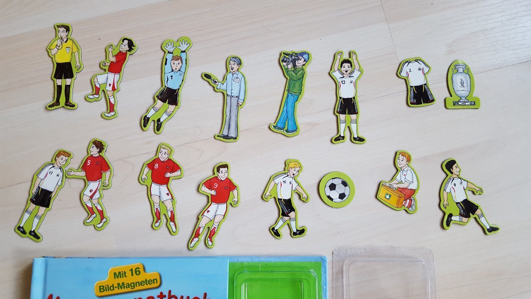 Libri: Mein Magnetbuch Fussball – Usato da Schönengrund venduto da lia_t65g 3