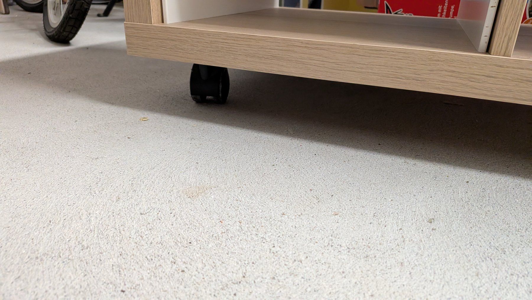 Ikea Altro per stoccaggio & trasporto: IKEA KALLAX Regal mit Rollen – Usato da Zollikerberg venduto da rac_x6sq 4