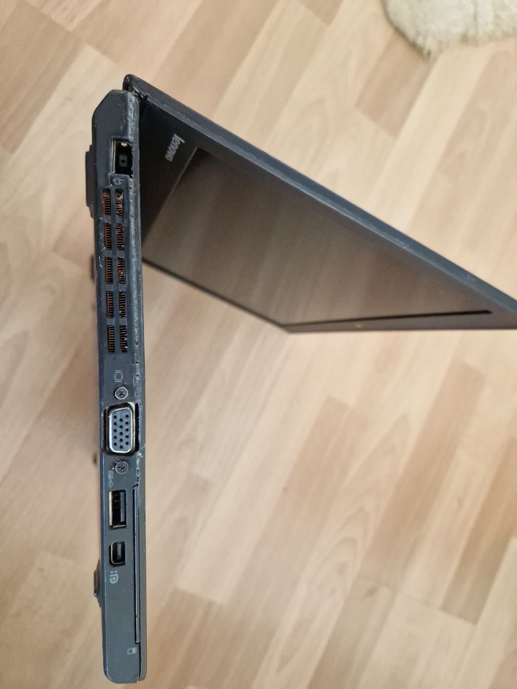 Lenovo Notebook: Lenovo Thinkpad X240 – Usato da Zürich venduto da Arianco 5