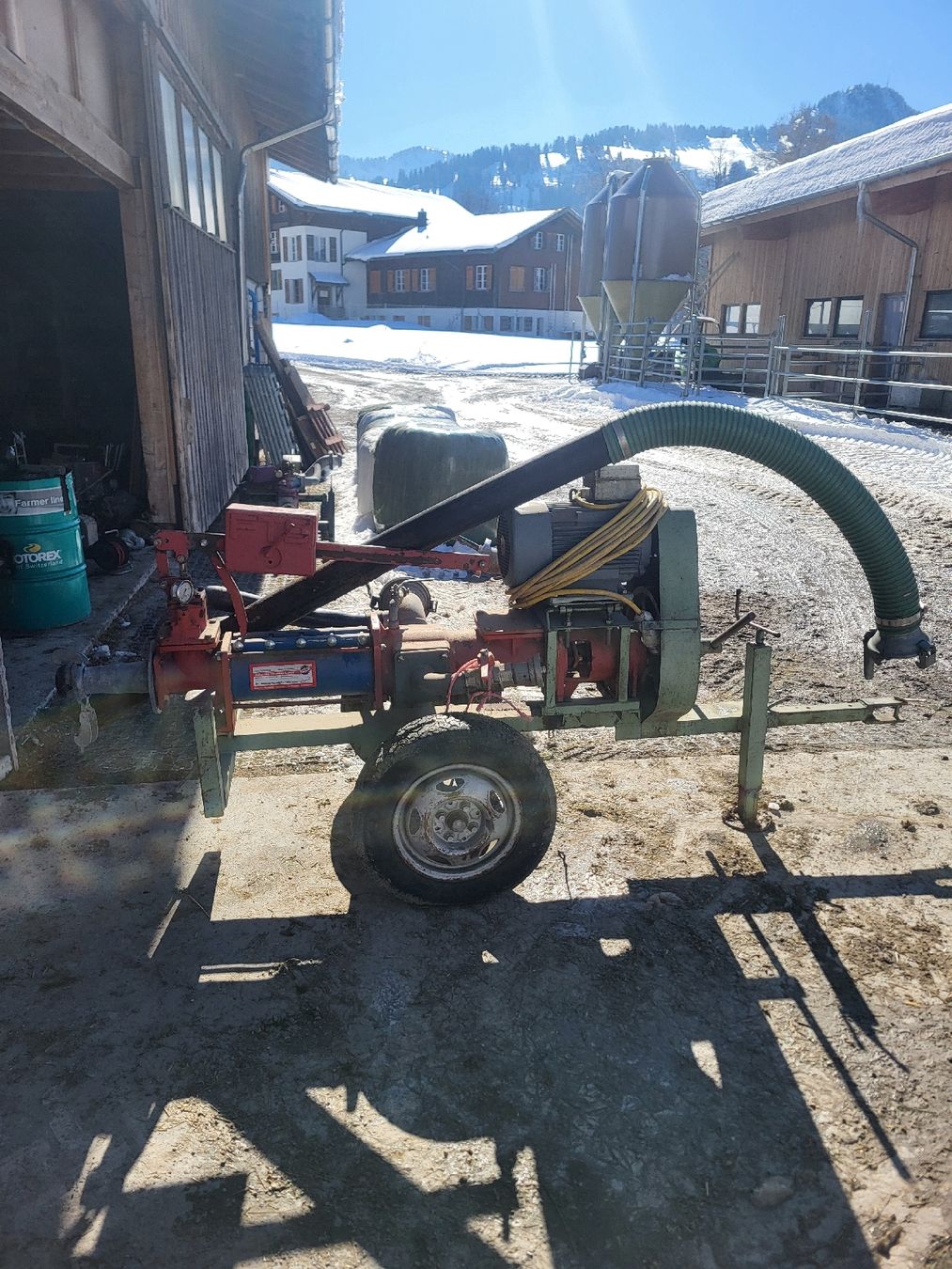 Tutte le macchine: Schneckenpumpe mit Elektromotor – Usato da Saanenmöser venduto da rap_5thv 1