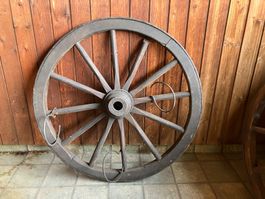 Holzwagenrad z.B. für Blumentöpfe Durchmesser ca. 80 cm