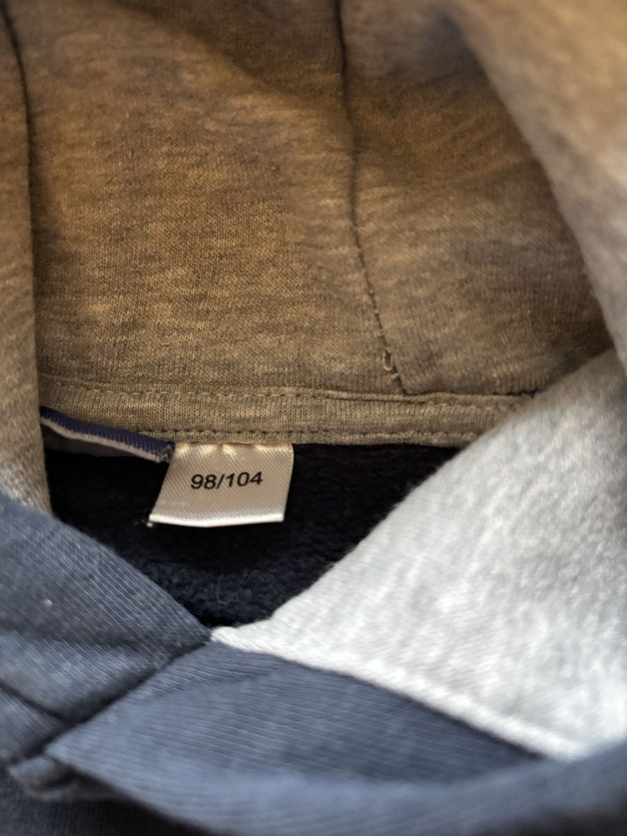 Maglioni & Felpe: 2 Pullover, Grösse 98/104 – Usato da Brütten venduto da Raaphi6 2