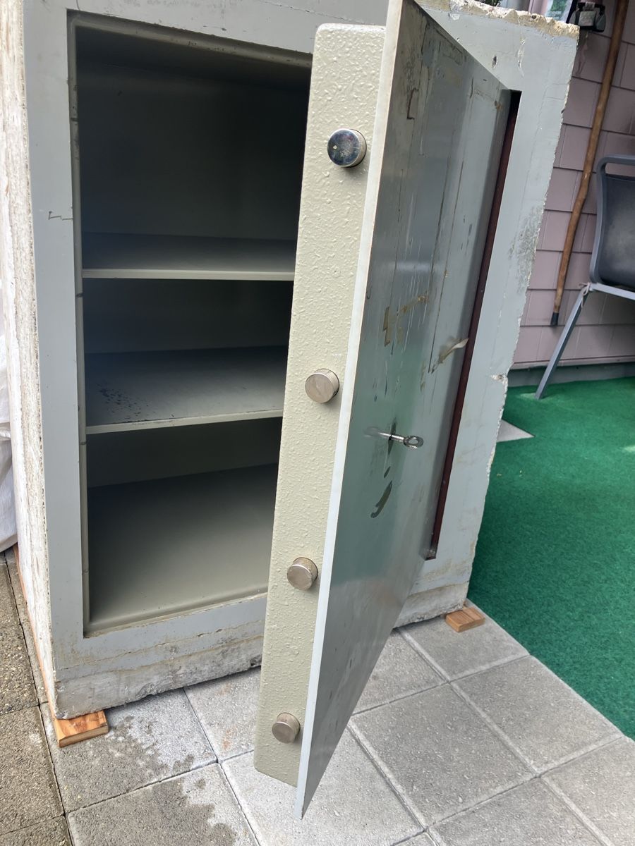 Casseforti: Tresor Safe Panzerschrank – Usato da Stetten AG venduto da Bambusforhome 1