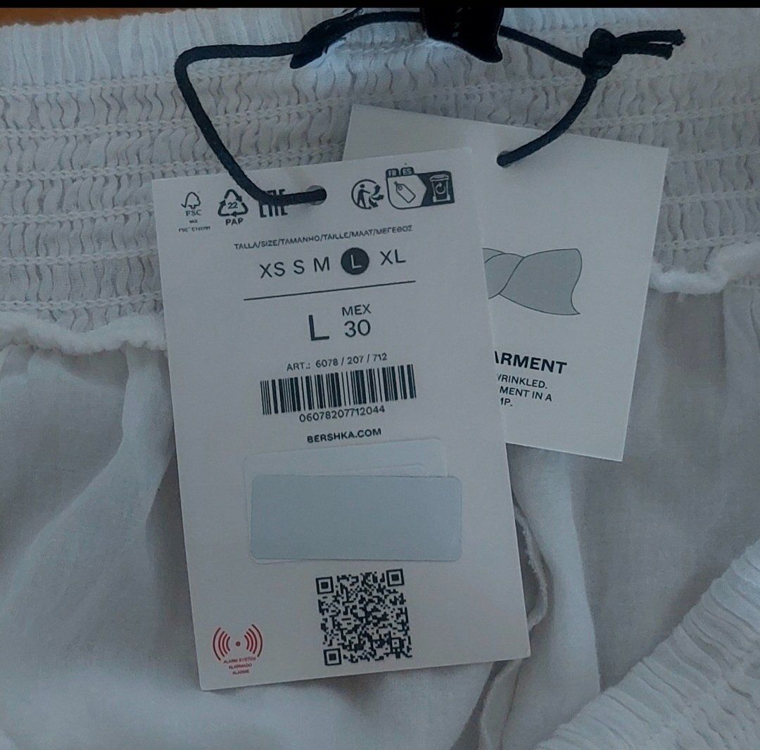 Bershka Gonne: Jupe von Bershka – Nuovo e nell'imballaggio originale da Aarau Rohr venduto da meeruisland 5