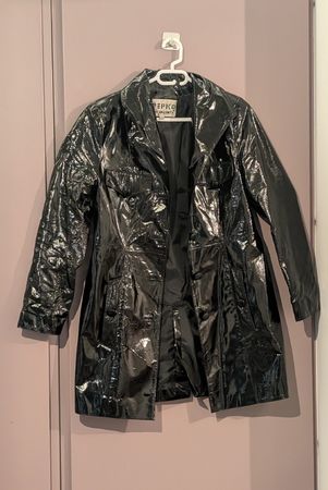 Vintage Patent Black leather trench coat Size 38