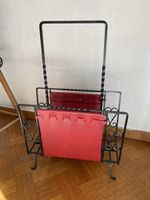 Alter Zeitungsständer