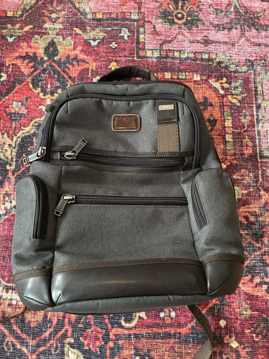 Tumi Zaini: TUMI Alpha Bravo Men's Knox Backpack Anthracite Rucksack – Usato da Münchenstein venduto da B771 1