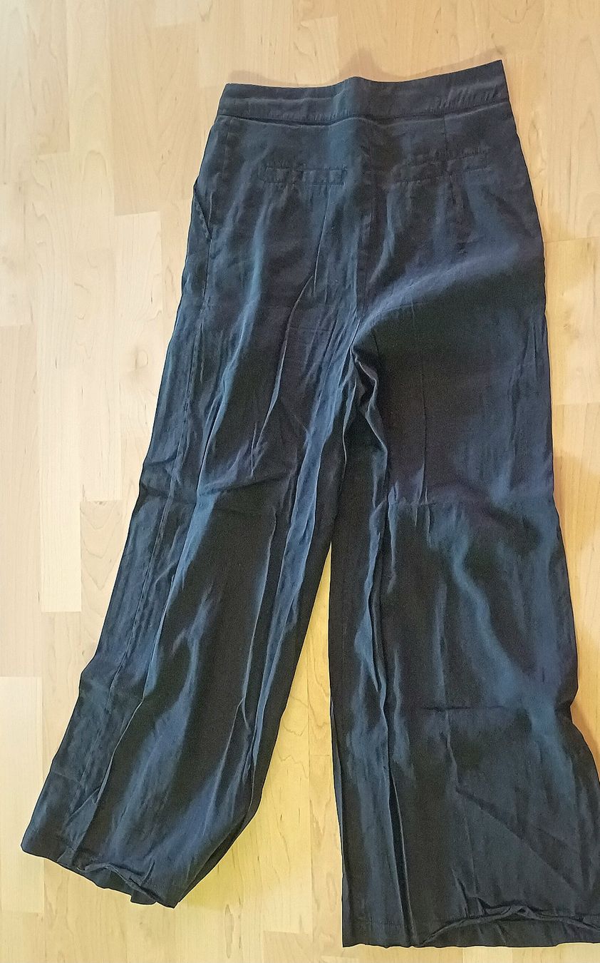 Hosen: Hose Grösse 38. – Gebraucht aus Oberbipp von sina666 2