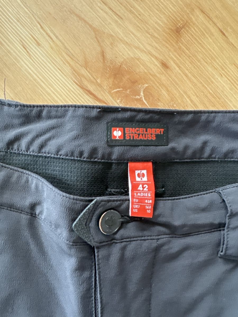 Engelbert Strauss Pantaloni: Damen Strauss Hosen, Grösse 42, elastisch – Usato da Grüt (Gossau ZH) venduto da Minnymaus2 1