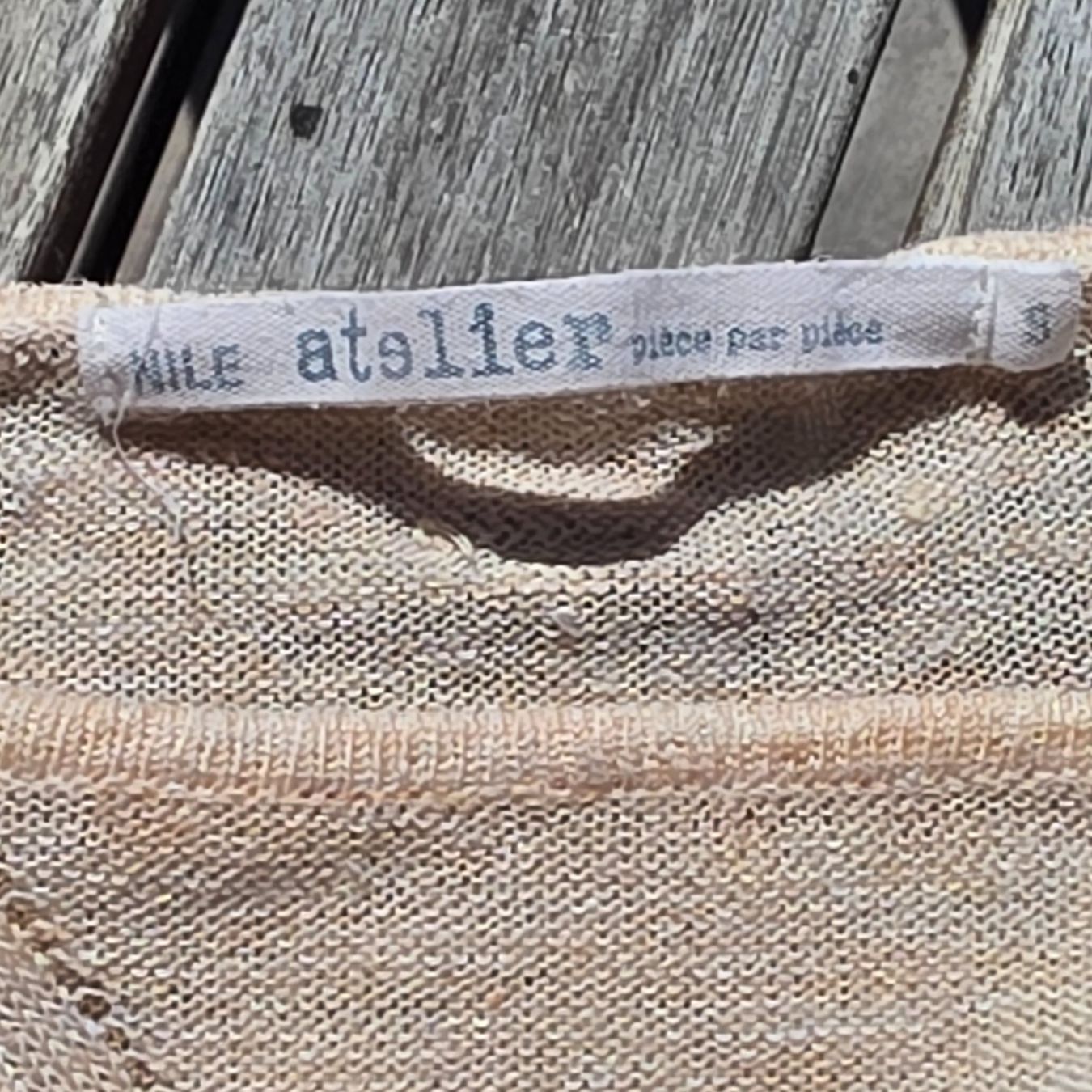 Nile Pulls & Sweat-shirts: 🐸 NILE LEINEN PULLOVER S APRICOT LEINENPULLOVER – D'occasion à Môtier (Vully) par Frogs 9
